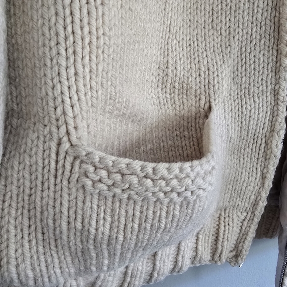 Handmade Vintage Canadian Chunky Knit Cowichan Style Sweater, Large - Picture 9 of 16